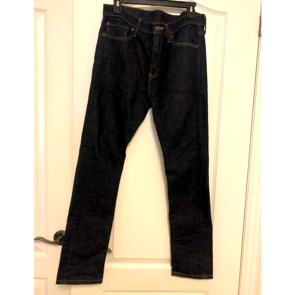 DEAL!!Men’s Boot cut blue Levi’s, 32, like new